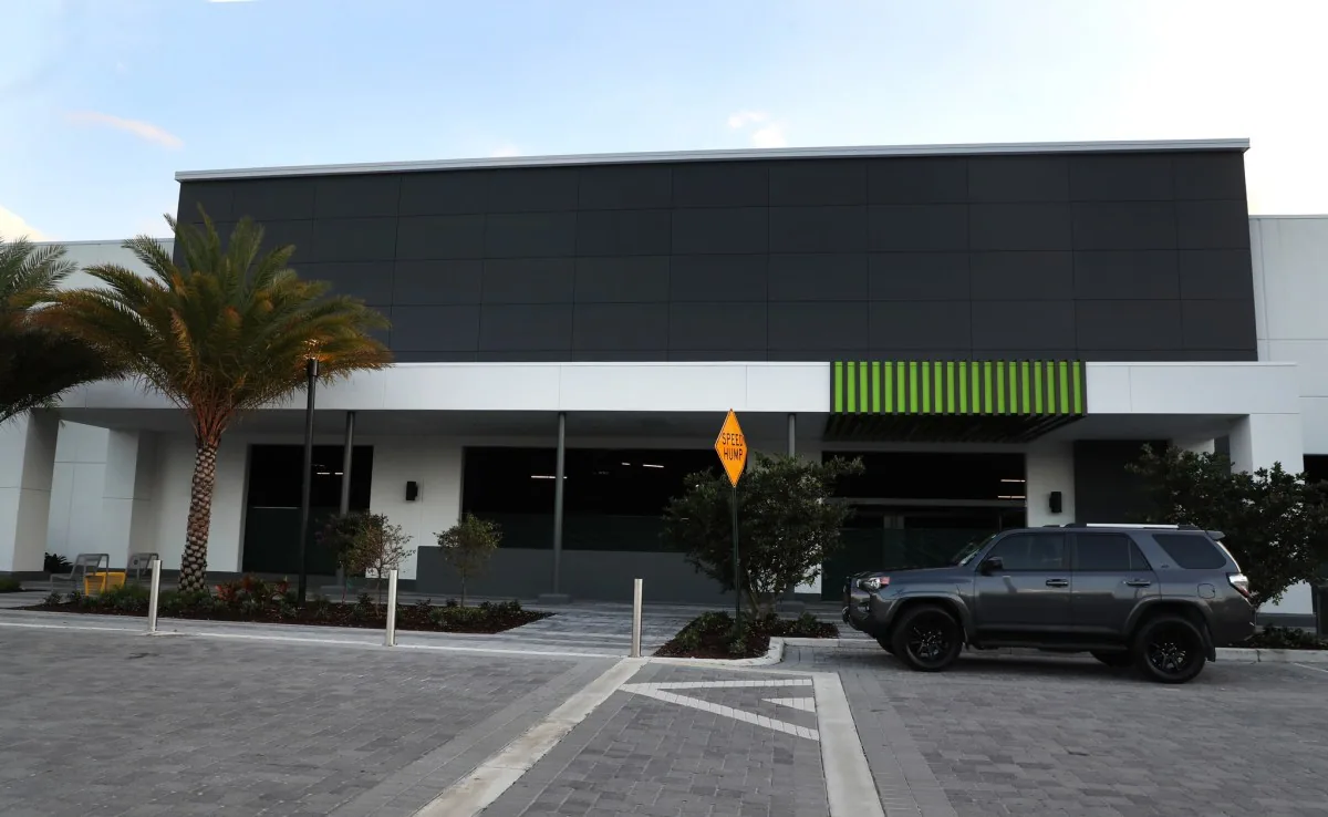 Grocery Store Roofing in Clearwater, FL