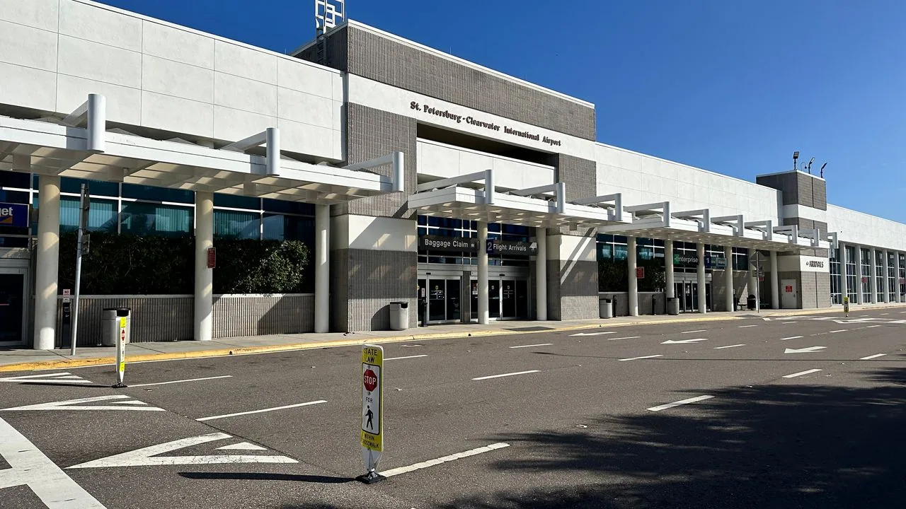 Commercial Roofing at St. Pete-Clearwater Airport Industrial Park, FL